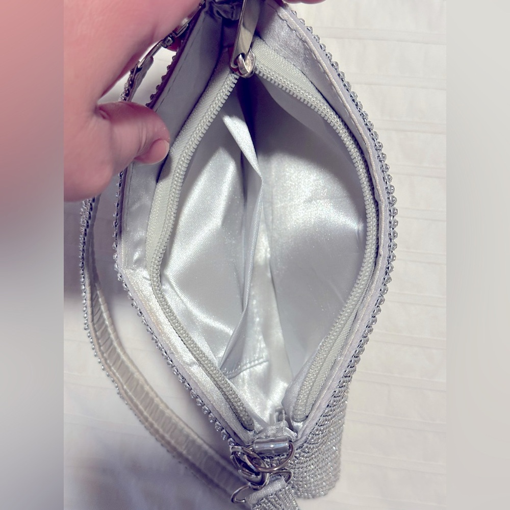 Silver Rhinestone Clutch Purse - Picture 5 of 10